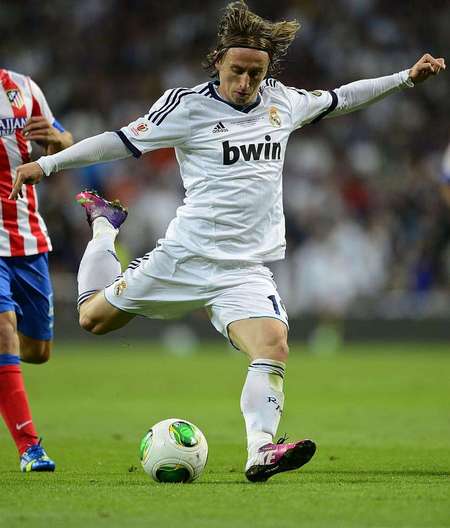 FuRyu推出《妮姬》艾玛手办：黑丝包臀不要太过诱人！