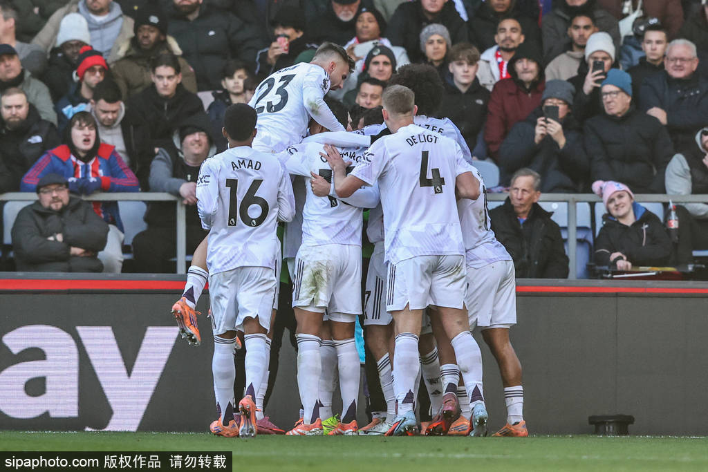 末世打僵尸也能这么欢乐热闹？像素僵尸生存独游《腐朽默示》试玩Demo现已上线Steam