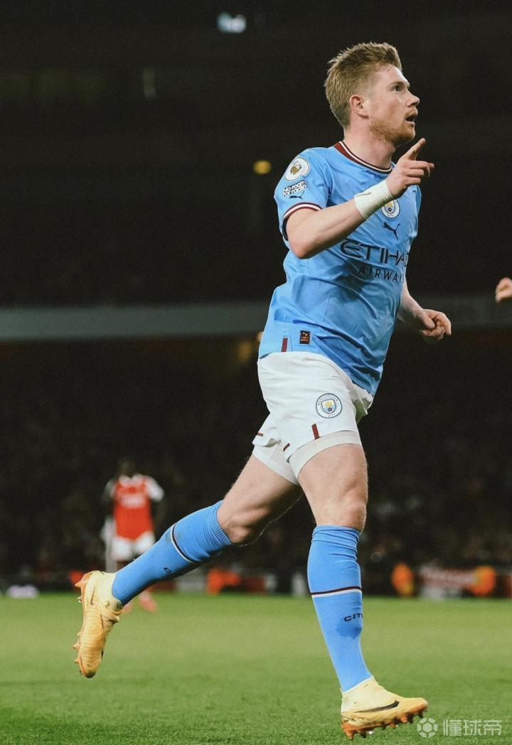 公测前1天，《鸣潮》全球多地登顶