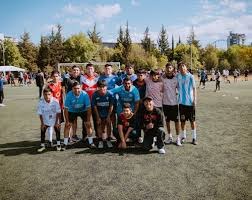 米兰3-2逆转帕尔马 赖因德斯丘库埃泽补时建功