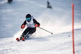 自掏腰包也要来？曝26岁巴西铁腰加盟泰山在即，中场硬度直接升级