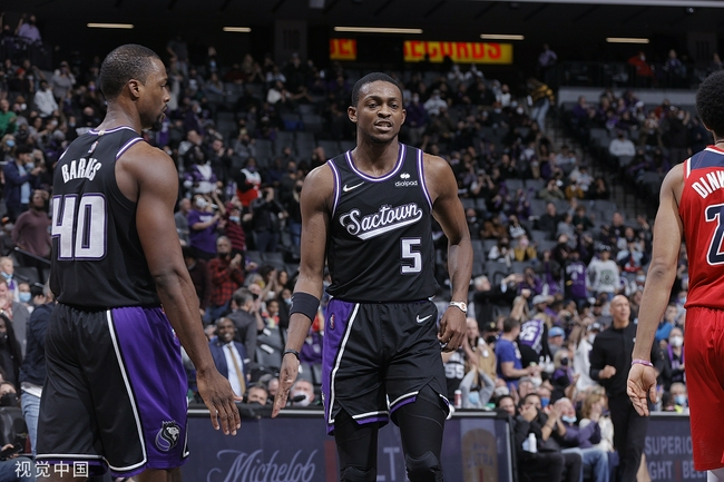 火箭球员穿 火箭球员穿